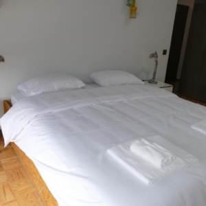 home_tourist_gallery1